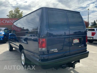 2012 Ford E-150 Commercial Cargo Van - miniatura 2