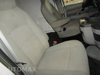 2012 Ford E-250 Commercial Cargo Van 138.0" WB – miniatura 16
