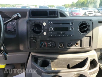 2012 Ford E-250 Commercial Cargo Van 138.0" WB – miniatura 11