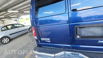 2012 Ford E-250 Commercial Cargo Van 138.0" WB – miniatura 35