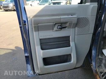 2012 Ford E-250 Commercial Cargo Van 138.0" WB – miniatura 9