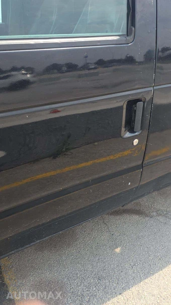 2012 Ford E-250 Commercial Cargo Van 138.0" WB – miniatura 49