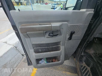 2012 Ford E-250 Commercial Cargo Van 138.0" WB – miniatura 9