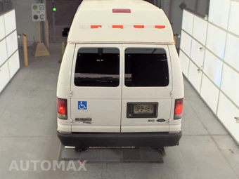 2012 Ford E-250 Commercial Cargo Van 138.0" WB – miniatura 5