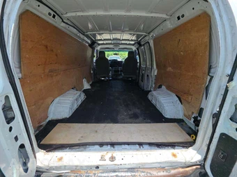 2012 Ford E-250 Commercial Cargo Van 138.0" WB – miniatura 13