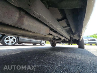 2012 Ford E-250 Commercial Cargo Van 138.0" WB – miniatura 16