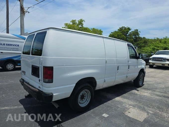 2012 Ford E-250 Commercial Cargo Van 138.0" WB – miniatura 3