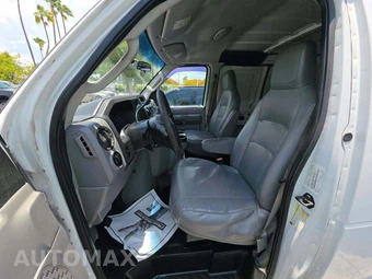 2012 Ford E-250 Commercial Cargo Van 138.0" WB – miniatura 6