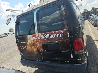 2012 Ford E-250 Commercial Cargo Van 138.0" WB – miniatura 36