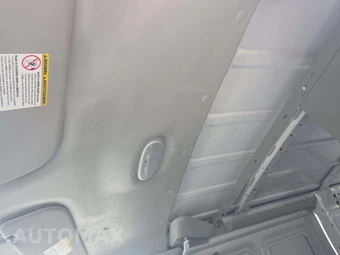 2012 Ford E-250 Commercial Cargo Van 138.0" WB - miniatura 11