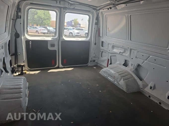 2012 Ford E-250 Commercial Cargo Van 138.0" WB - miniatura 16