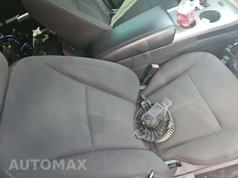 2012 Ford Edge SE - miniatura 18