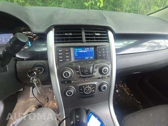 2012 Ford Edge SE – miniatura 10