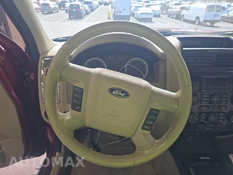 2012 Ford Escape Limited – miniatura 10