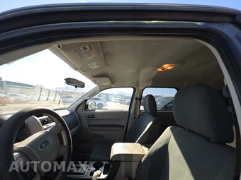 2012 Ford Escape XLS – miniatura 17