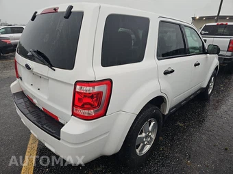 2012 Ford Escape XLS – miniatura 4