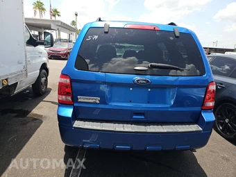 2012 Ford Escape XLT – miniatura 5