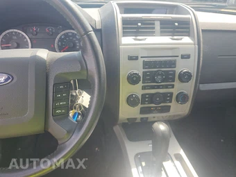 2012 Ford Escape XLT - miniatura 11