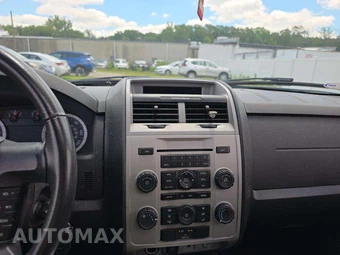 2012 Ford Escape XLT – miniatura 10