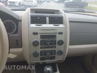2012 Ford Escape XLT – miniatura 7