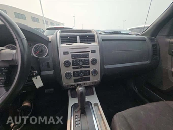 2012 Ford Escape XLT – miniatura 10