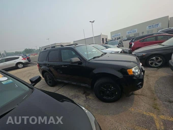 2012 Ford Escape XLT – miniatura 4