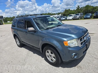 2012 Ford Escape XLT - miniatura 3