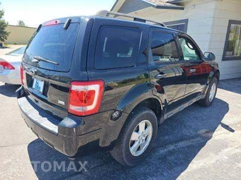 2012 Ford Escape XLT – miniatura 3