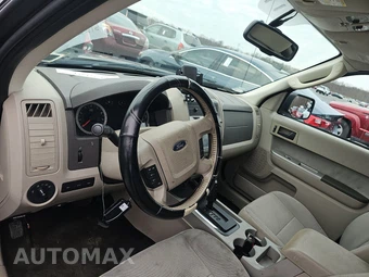 2012 Ford Escape XLT – miniatura 11