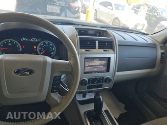 2012 Ford Escape XLT – miniatura 11