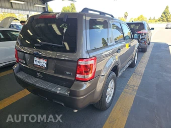 2012 Ford Escape XLT – miniatura 4