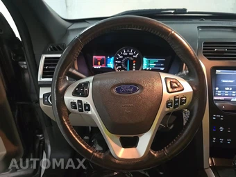 2012 Ford Explorer XLT – miniatura 10