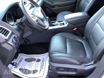 2012 Ford Explorer XLT - miniatura 48