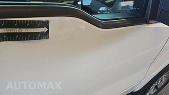 2012 Ford F-150 Lariat Crew Cab Medium Bed – miniatura 25