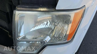 2012 Ford F-150 Lariat Crew Cab Medium Bed – miniatura 42