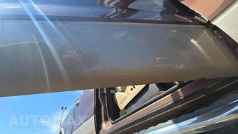 2012 Ford F-150 Lariat Crew Cab Medium Bed – miniatura 29
