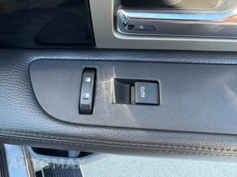 2012 Ford F-150 Platinum Crew Cab Short Bed - miniatura 36