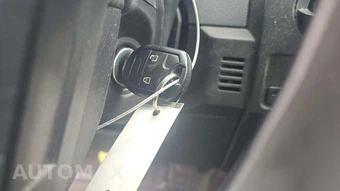 2012 Ford F-150 XL Extended Cab Medium Bed w/Rear Doors – miniatura 17