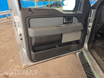 2012 Ford F-150 XLT Extended Cab Medium Bed w/Rear Doors - miniatura 9