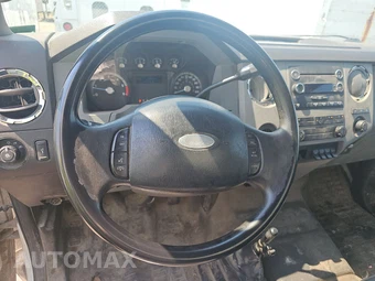 2012 Ford F650 - miniatura 10