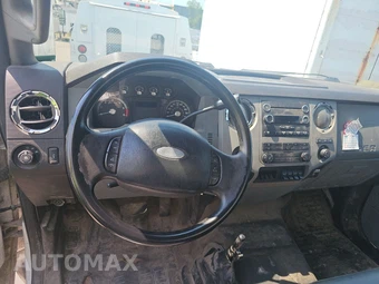 2012 Ford F650 - miniatura 11
