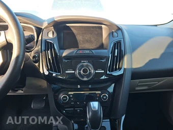 2012 Ford Focus Electric Hatchback – miniatura 11