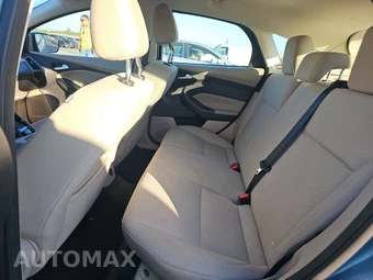 2012 Ford Focus Electric Hatchback – miniatura 13