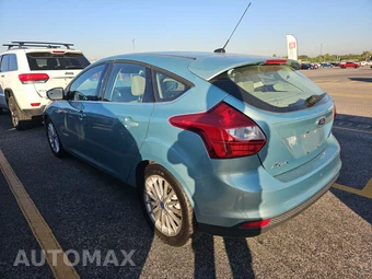 2012 Ford Focus Electric Hatchback – miniatura 6