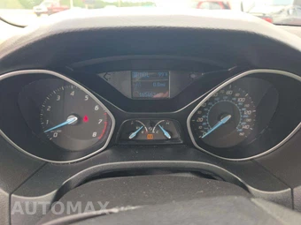 2012 Ford Focus S Sedan - miniatura 6