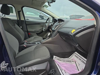 2012 Ford Focus S Sedan - miniatura 2