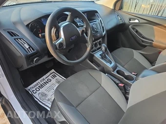 2012 Ford Focus SE Hatchback – miniatura 14