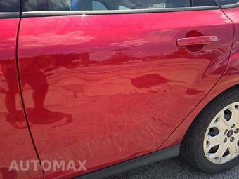 2012 Ford Focus SE Hatchback – miniatura 23