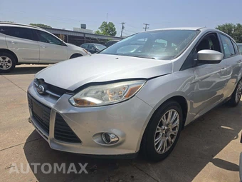 2012 Ford Focus SE Hatchback