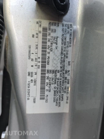 2012 Ford Focus SE Hatchback - miniatura 14